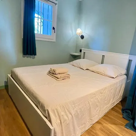 Lamoma 4 Person Air-conditioned Beachfront&lagoon Pool * 盖辛